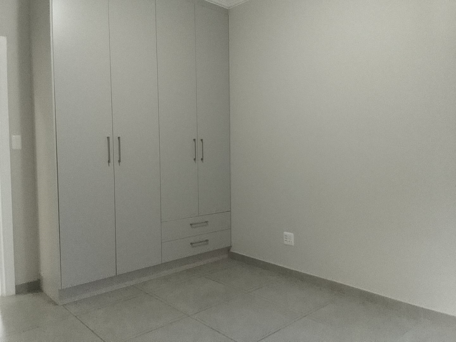 To Let 3 Bedroom Property for Rent in Blue Mountain Village Western Cape